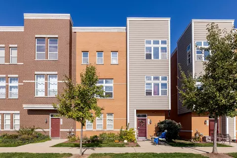 5254 W Hanson Ave, Chicago, IL 60639