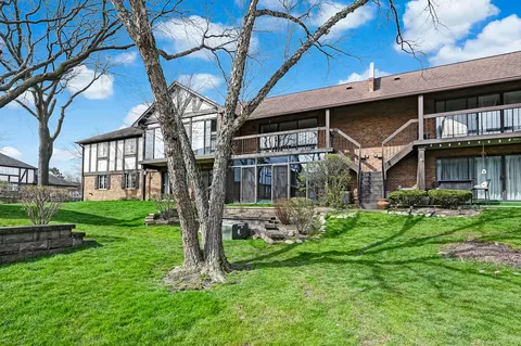 6157 Willowhill Rd #B, Willowbrook, IL 60527 photo 16