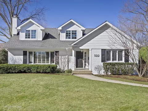 930 S Park Ave, Hinsdale, IL 60521