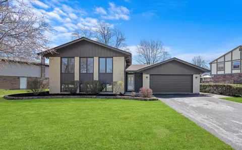 3495 Arthur Rd, Crete, IL 60417
