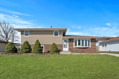 19808 Crescent Ave, Lynwood, IL 60411