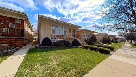 5529 S Nottingham Ave, Chicago, IL 60638