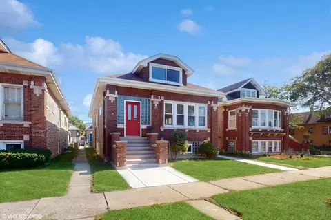 2445 Euclid Ave, Berwyn, IL 60402