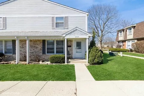 2304 Hyde Ct, Schaumburg, IL 60194