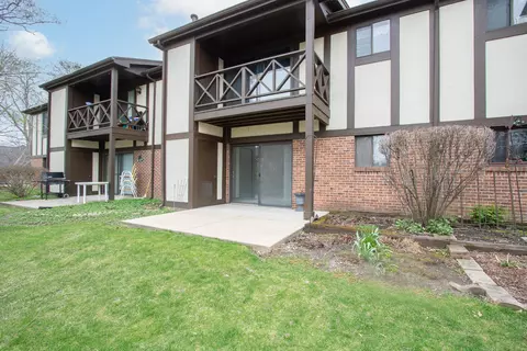 1044 Creekside Ct #1AR, Wheeling, IL 60090 photo 14