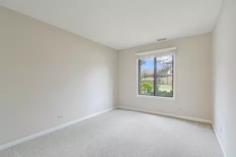 1044 Creekside Ct #1AR, Wheeling, IL 60090 photo 10