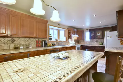 Kitchen - 16989 E Ritchie Rd, Rochelle, IL 61068 photo 4 of 4
