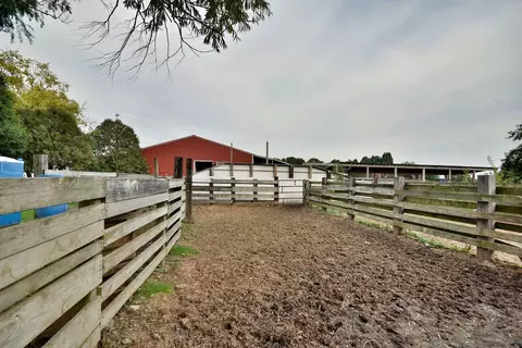 Exterior - 16989 E Ritchie Rd, Rochelle, IL 61068 photo 33 of 41