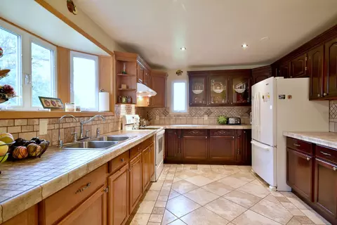 Kitchen - 16989 E Ritchie Rd, Rochelle, IL 61068 photo 3 of 4