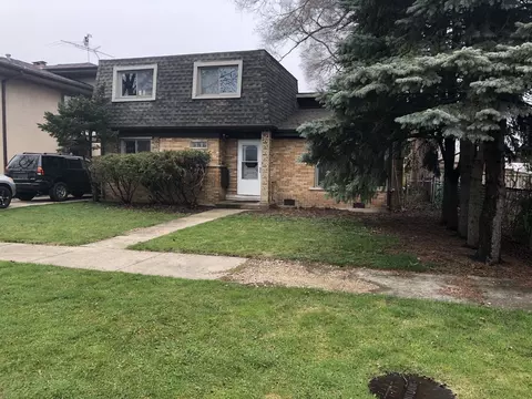 4016 W 106th St, Oak Lawn, IL 60453