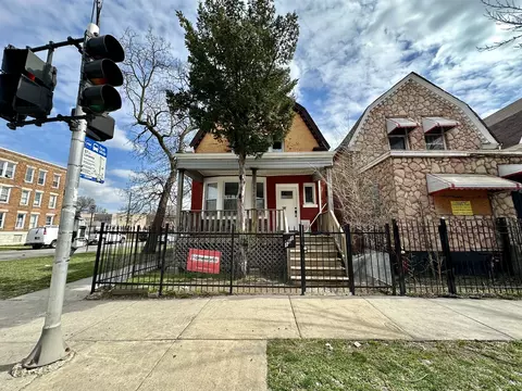 161 N Laramie Ave, Chicago, IL 60644