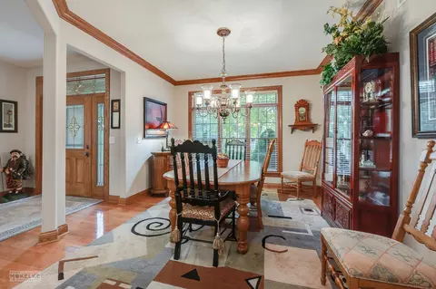 401 E Main St, Newark, IL 60541 photo 10