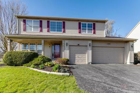 1260 Kasting Ln, Mundelein, IL 60060