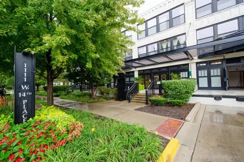 1151 W 14th Pl #101, Chicago, IL 60608