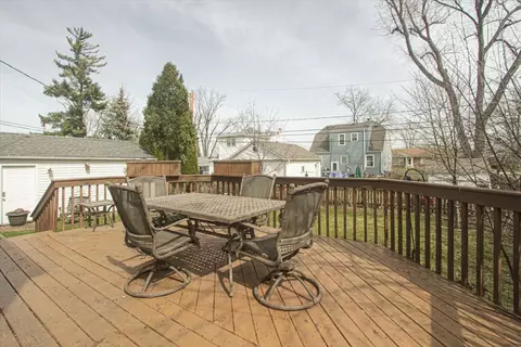 281 Oxford Rd, Des Plaines, IL 60016 photo 25