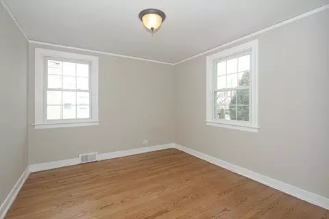 281 Oxford Rd, Des Plaines, IL 60016 photo 20