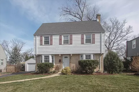 281 Oxford Rd, Des Plaines, IL 60016