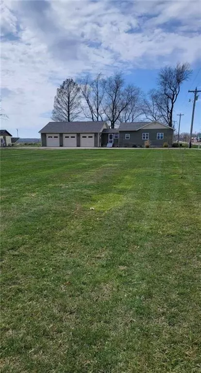 2184 E 350 North Rd, Mode, IL 62444 photo 5