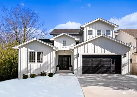 951 N Harvard Ave, Villa Park, IL 60181