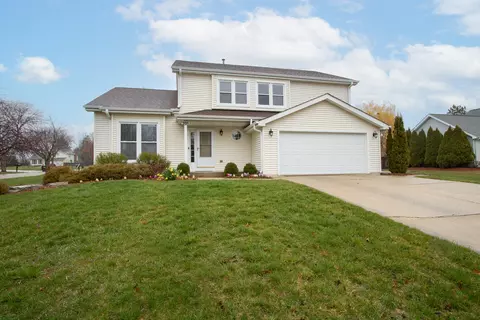 205 Thistle Ln, Lake Zurich, IL 60047