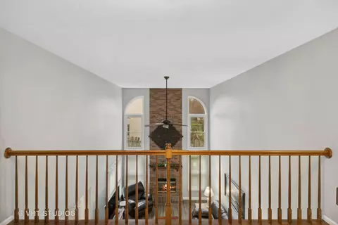Entry Way - 1055 Cobblers Crossing Rd, Elgin, IL 60120 photo 4 of 4