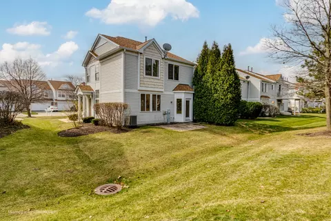 1086 Delta Dr, Elgin, IL 60123 photo 25
