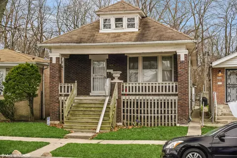 8546 S Seeley Ave, Chicago, IL 60620