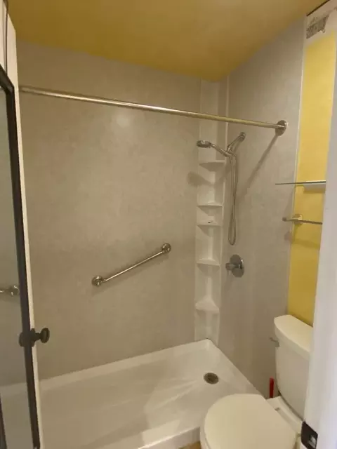 179 Grove Ave #2C, Des Plaines, IL 60016 photo 12