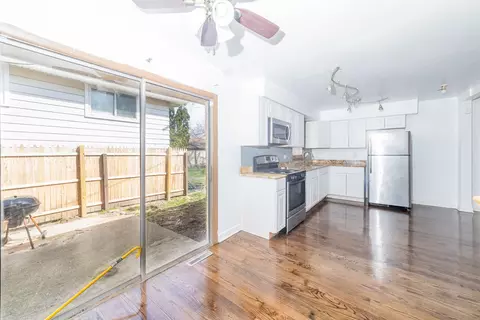 Kitchen - 14701 Langley Ave, Dolton, IL 60419 photo 3 of 4