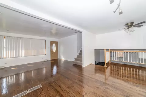Entry Way - 14701 Langley Ave, Dolton, IL 60419 photo 3 of 3