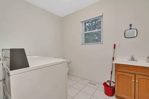 215 W Mazon Ave, Dwight, IL 60420 photo 22
