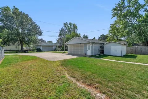 215 W Mazon Ave, Dwight, IL 60420 photo 42