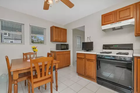 215 W Mazon Ave, Dwight, IL 60420 photo 5