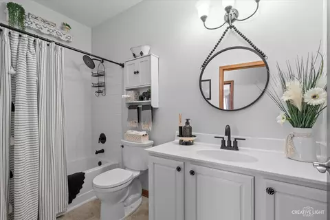 2437 Oneida Ln, Naperville, IL 60563 photo 15