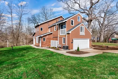 7611 Beverly Way, Spring Grove, IL 60081
