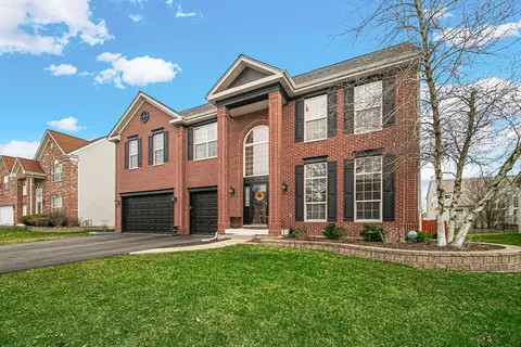 1328 Palisades Dr, Bolingbrook, IL 60490