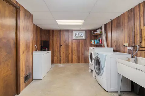 18025 Maple St, Lansing, IL 60438 photo 25