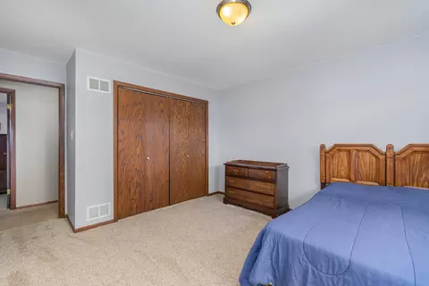 18025 Maple St, Lansing, IL 60438 photo 19