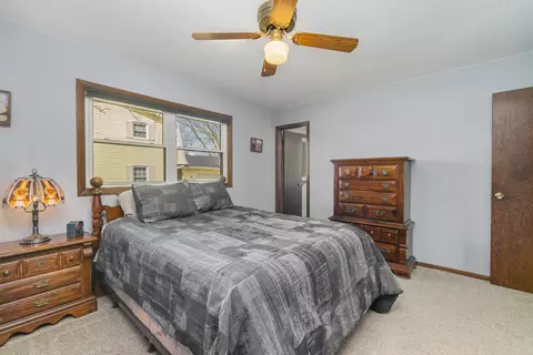 18025 Maple St, Lansing, IL 60438 photo 16