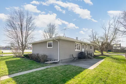 18025 Maple St, Lansing, IL 60438 photo 33