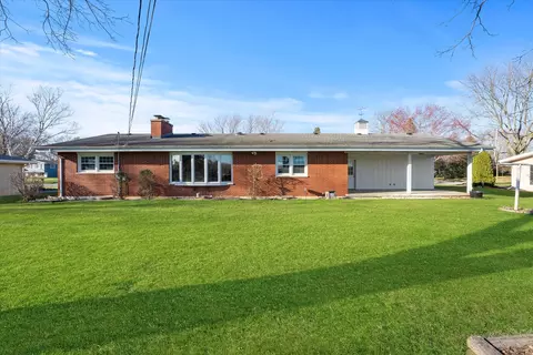 3703 W Young St, Mchenry, IL 60050 photo 4
