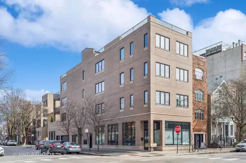 1355 W Wrightwood Ave #2, Chicago, IL 60614