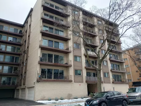 235 Marengo Ave #3GN, Forest Park, IL 60130