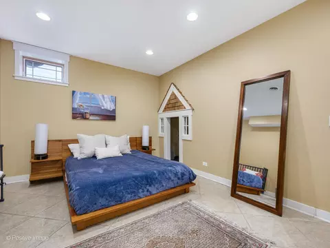 Bedroom - 381 Blackhawk Rd, Riverside, IL 60546 photo 6 of 6
