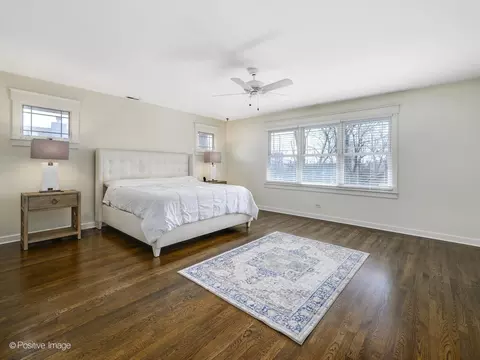 Bedroom - 381 Blackhawk Rd, Riverside, IL 60546 photo 1 of 6