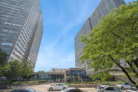 4800 S Chicago Beach Dr #2212N, Chicago, IL 60615