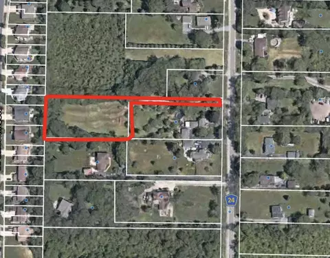 4 N290 Walter Rd, Addison, IL 60101