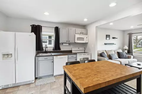 Kitchen - 1105 Steinman St, Dixon, IL 61021 photo 2 of 3