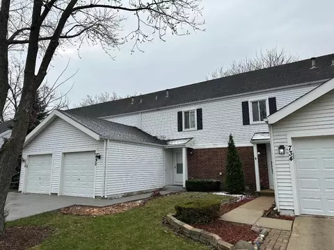 732 Hearth Dr #732, Hanover Park, IL 60133