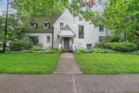 601 W Delaware Ave, Urbana, IL 61801